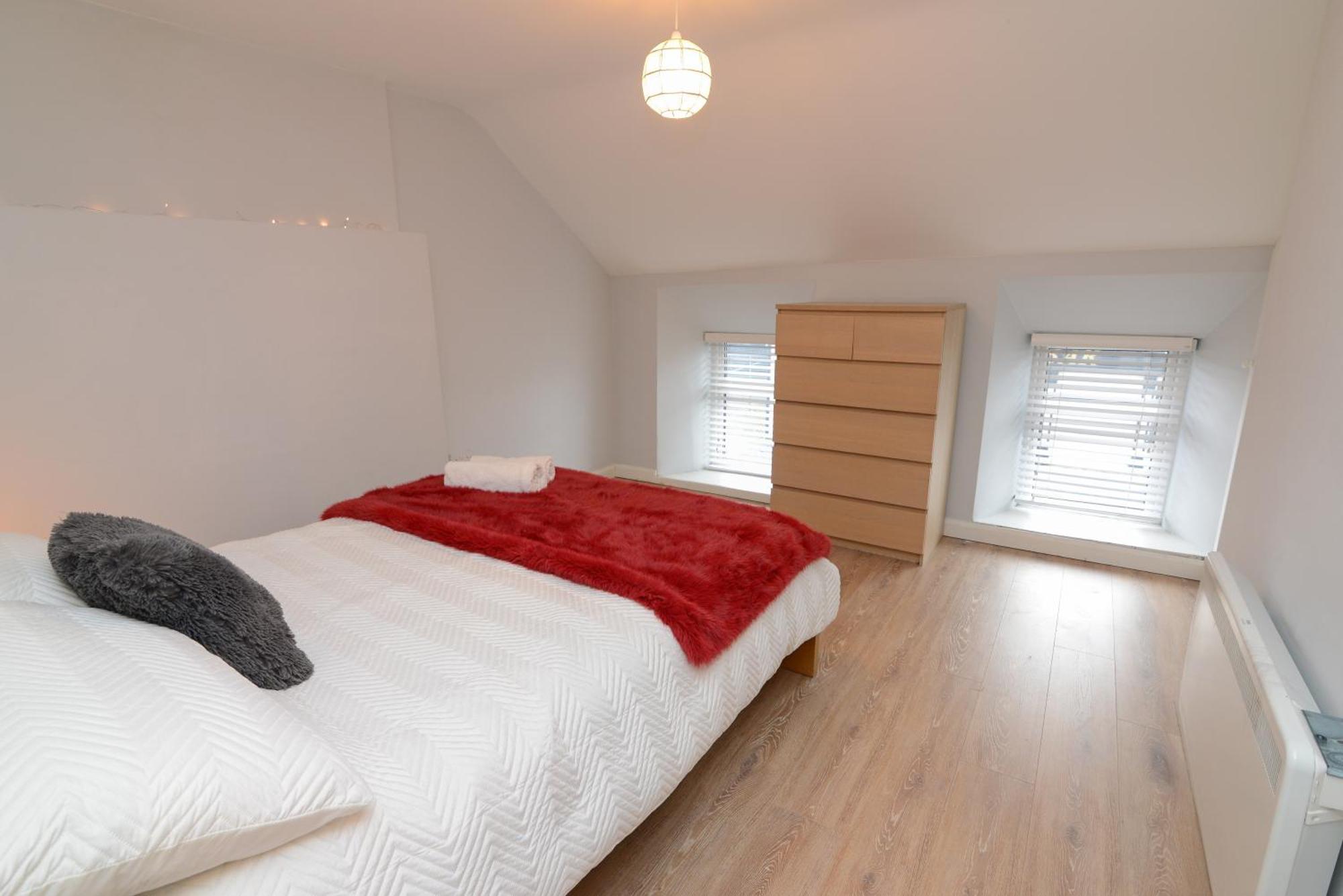 The Red Keep Fab Location - Two Bed - Two Bathrooms -Townhouse Galway Esterno foto